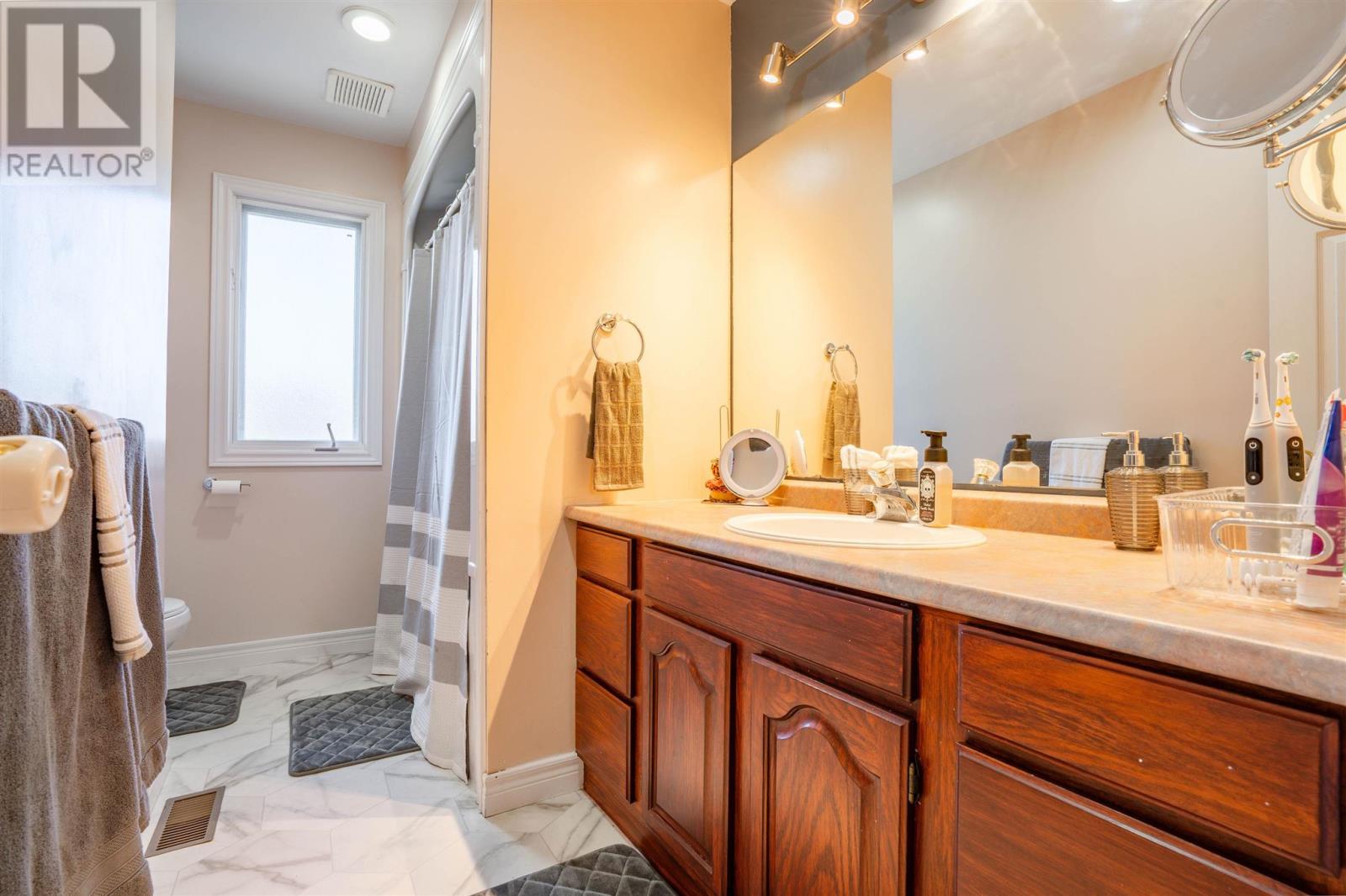 187 Promenade Dr, Sault Ste Marie, Ontario  P6B 5J5 - Photo 34 - SM252933