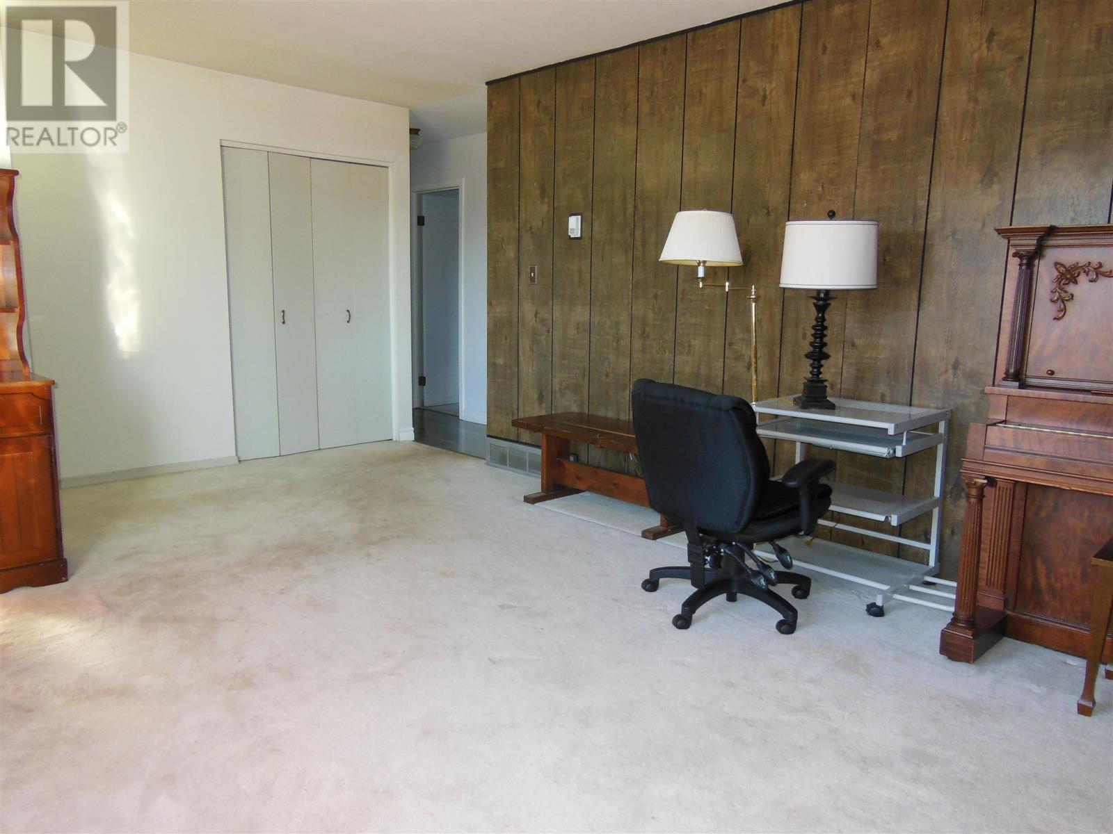 21 Ashgrove Ave, Sault Ste. Marie, Ontario  P6A 4X3 - Photo 11 - SM252988