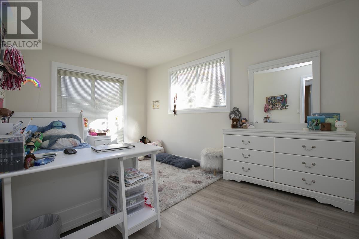 856 Pine St, Sault Ste. Marie, Ontario  P6B 3G3 - Photo 31 - SM253034