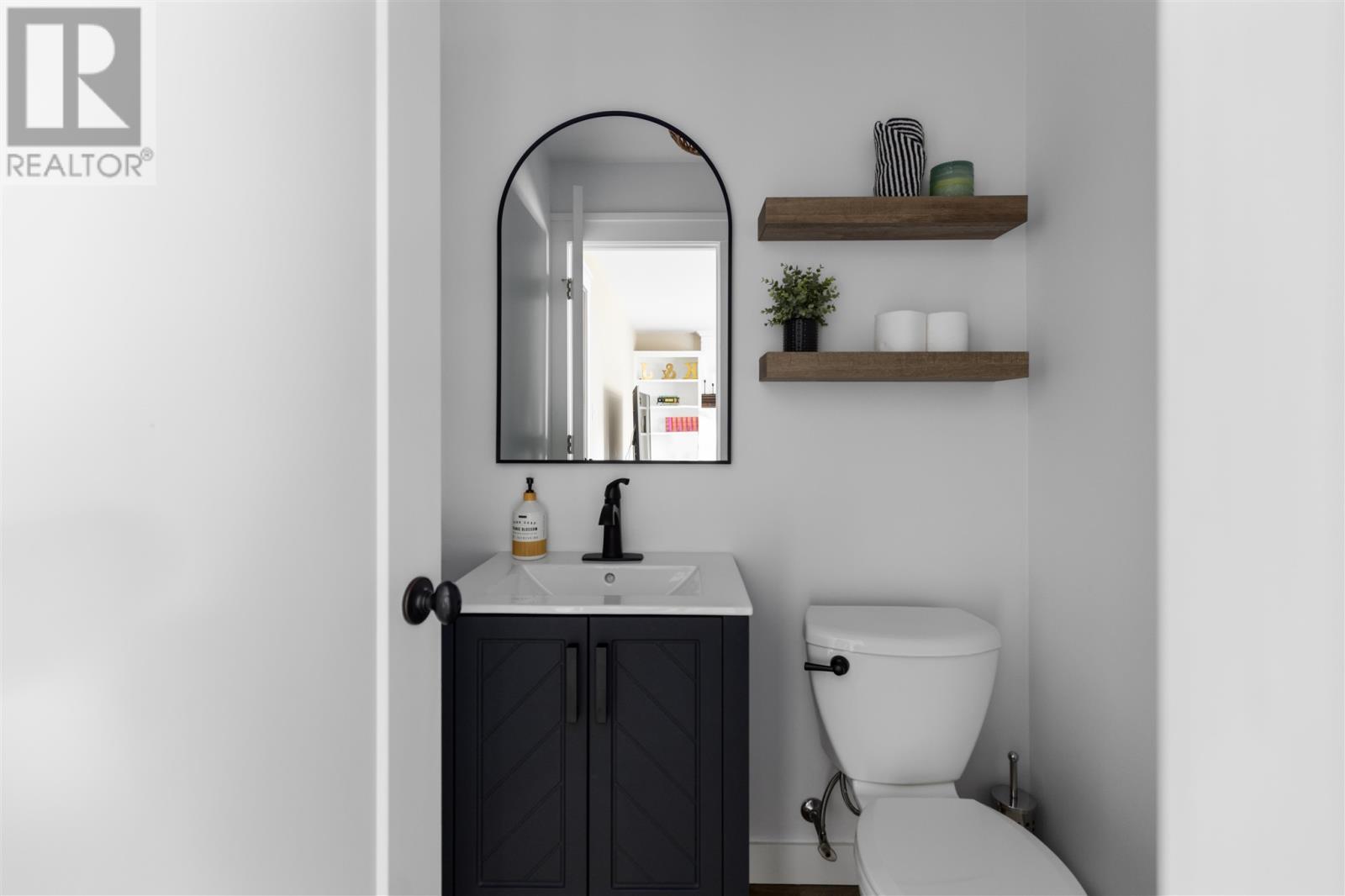 87 Parkshore Dr, Sault Ste. Marie, Ontario P6A 6B1 - Photo 22 - SM253072