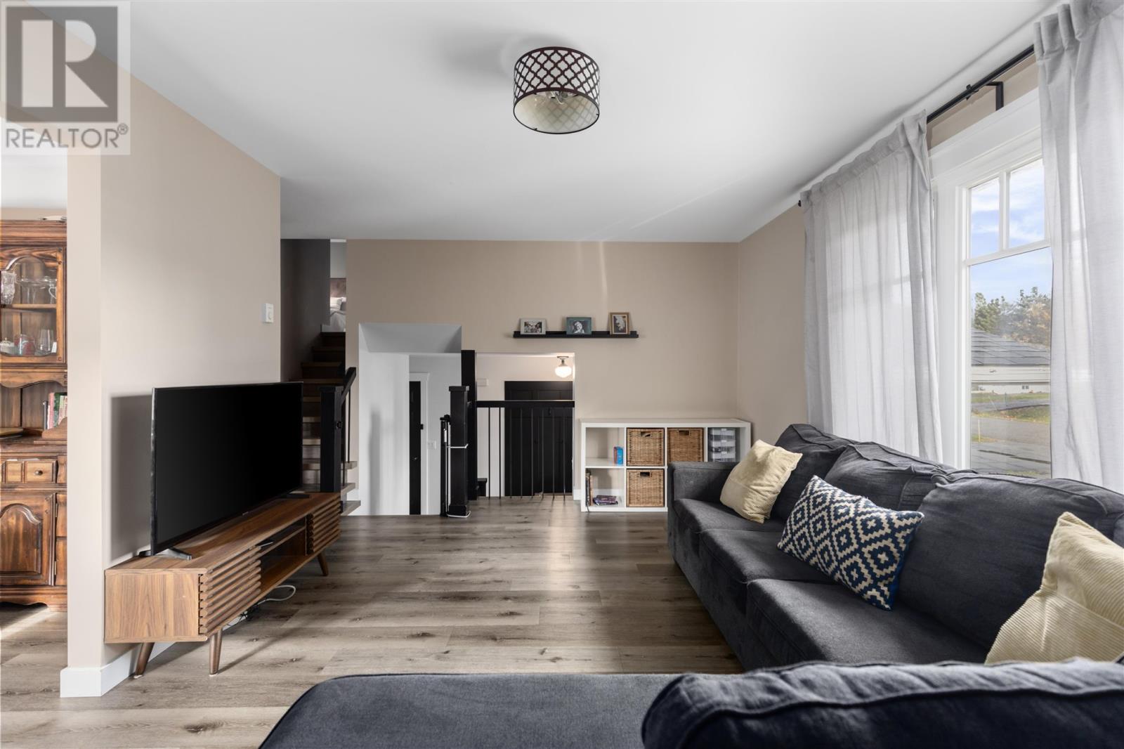 87 Parkshore Dr, Sault Ste. Marie, Ontario P6A 6B1 - Photo 5 - SM253072