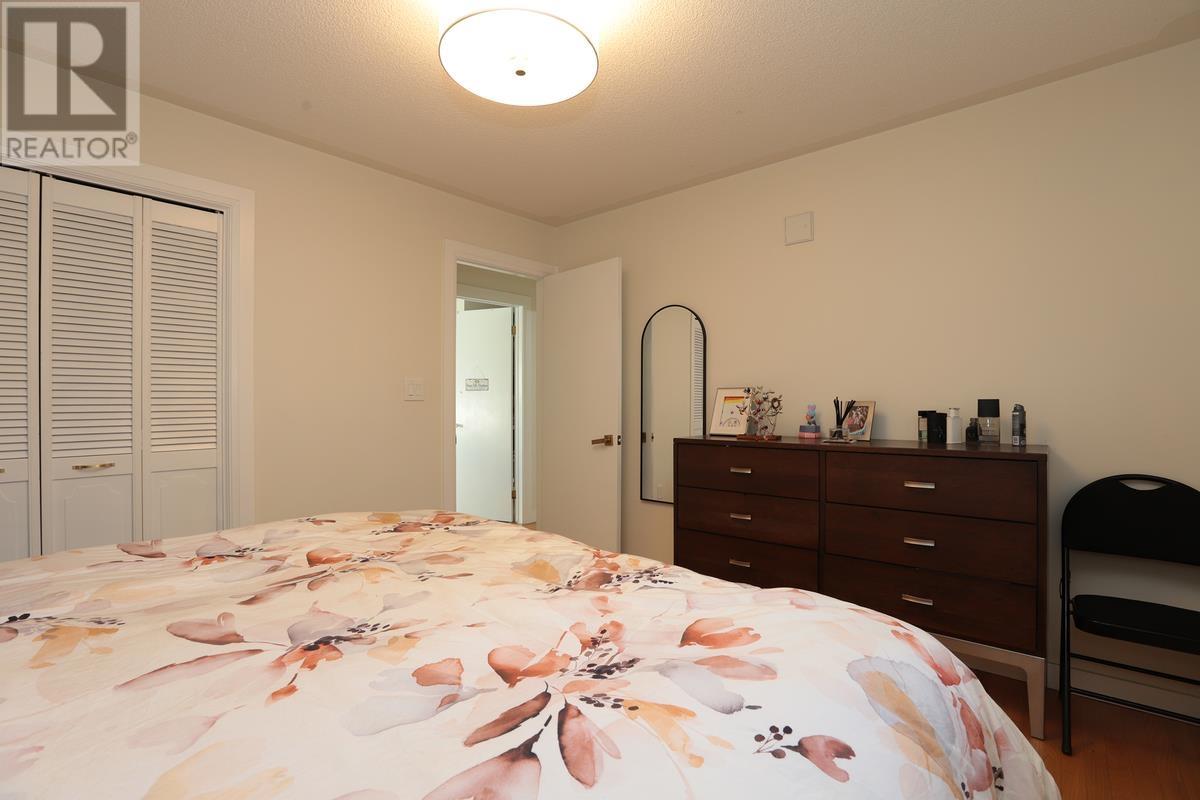 856 Pine St, Sault Ste. Marie, Ontario  P6B 3G3 - Photo 30 - SM253034