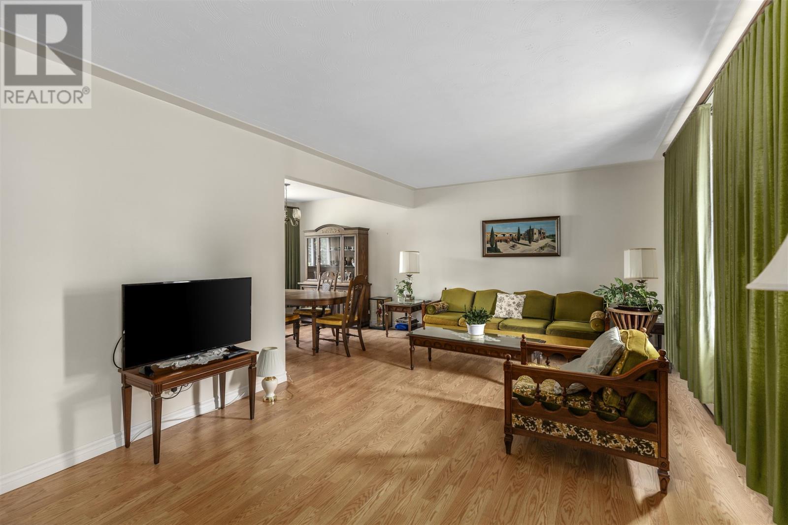 24 Plaintree Dr, Sault Ste. Marie, Ontario  P6B 5H1 - Photo 5 - SM253101