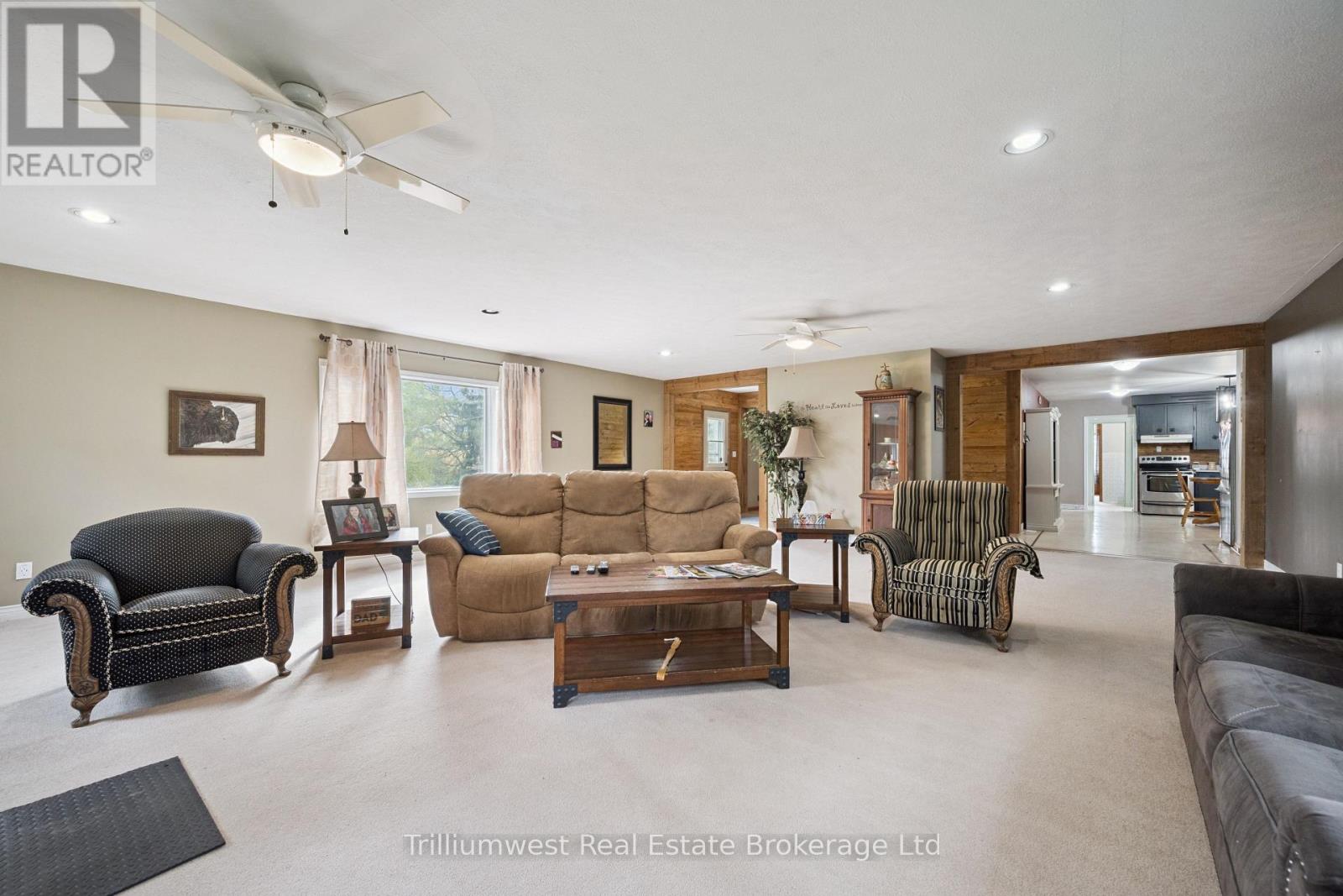 379 Little Lake Road, Norfolk, Ontario  N0J 1P0 - Photo 11 - X12501450