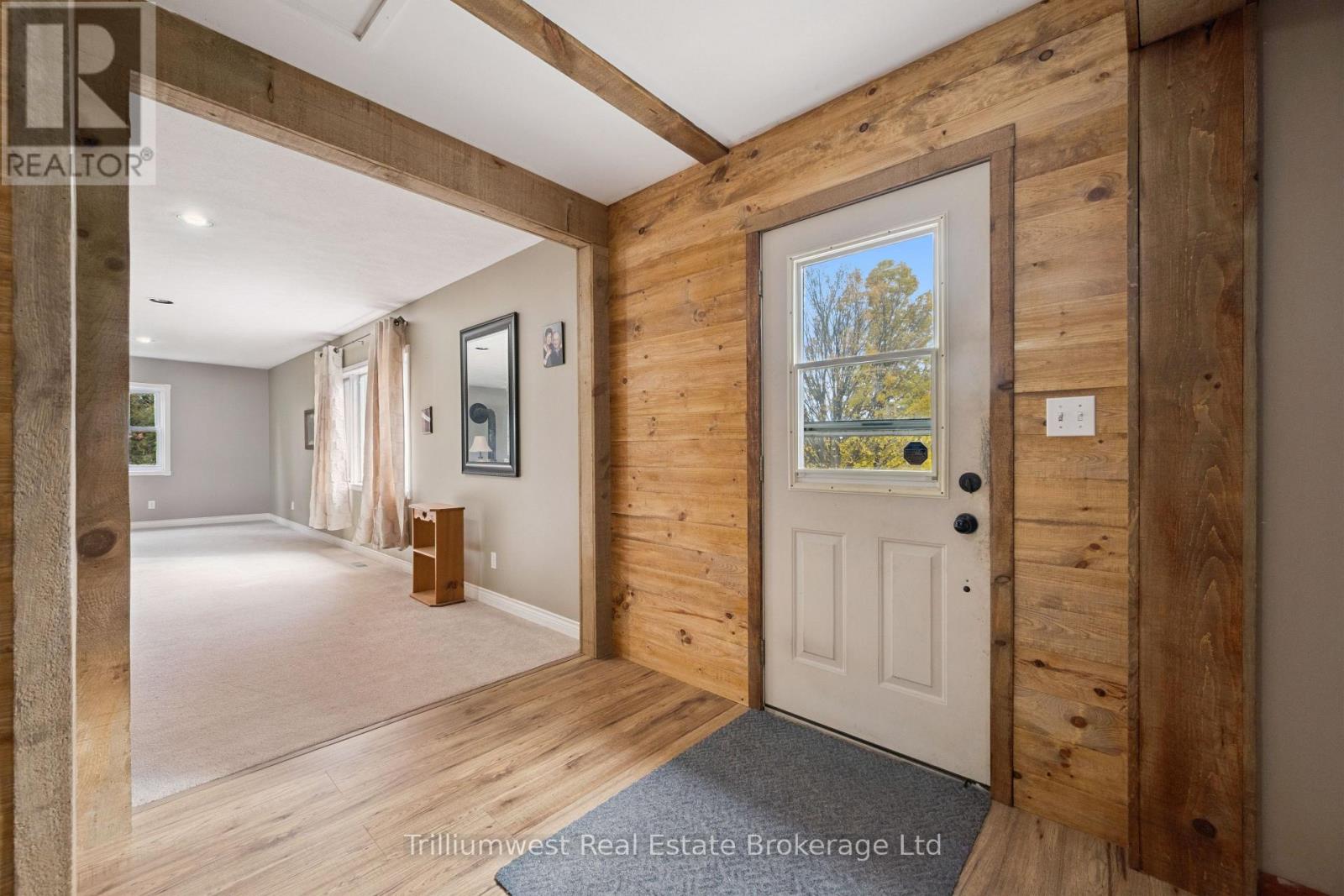 379 Little Lake Road, Norfolk, Ontario  N0J 1P0 - Photo 6 - X12501450