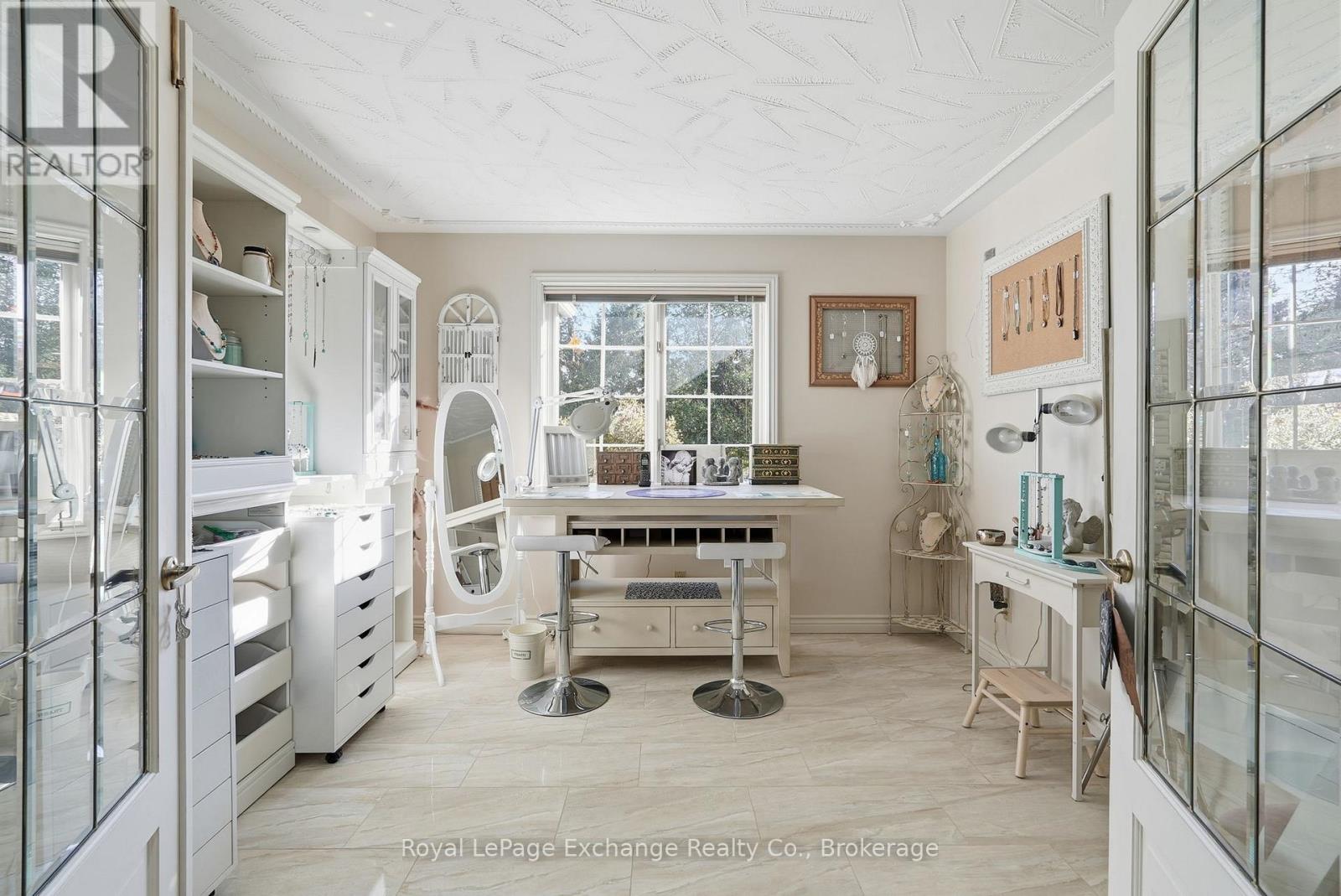 115 Deerhurst Drive, Huron-Kinloss, Ontario  N2Z 2X3 - Photo 11 - X12501454