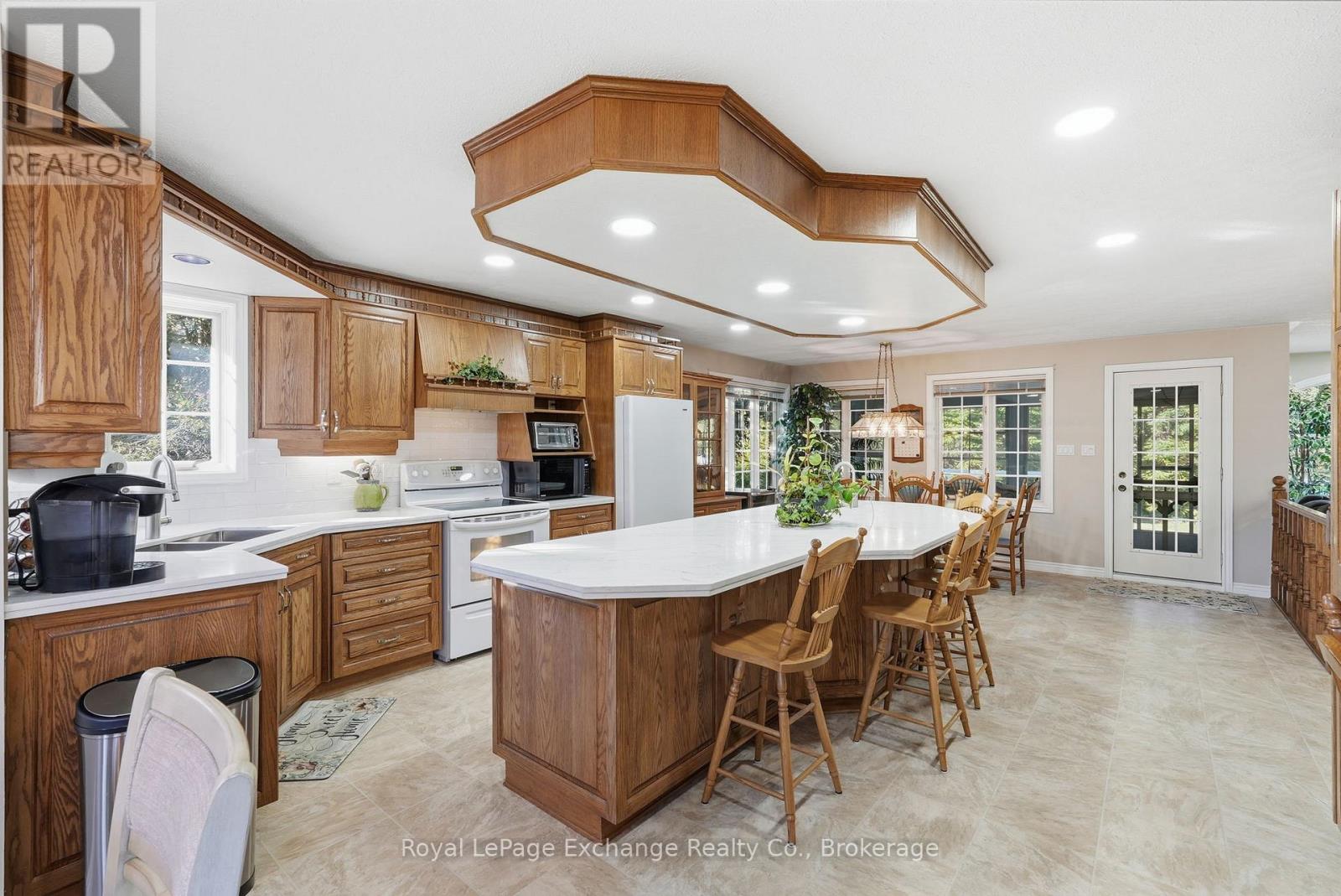 115 Deerhurst Drive, Huron-Kinloss, Ontario  N2Z 2X3 - Photo 17 - X12501454