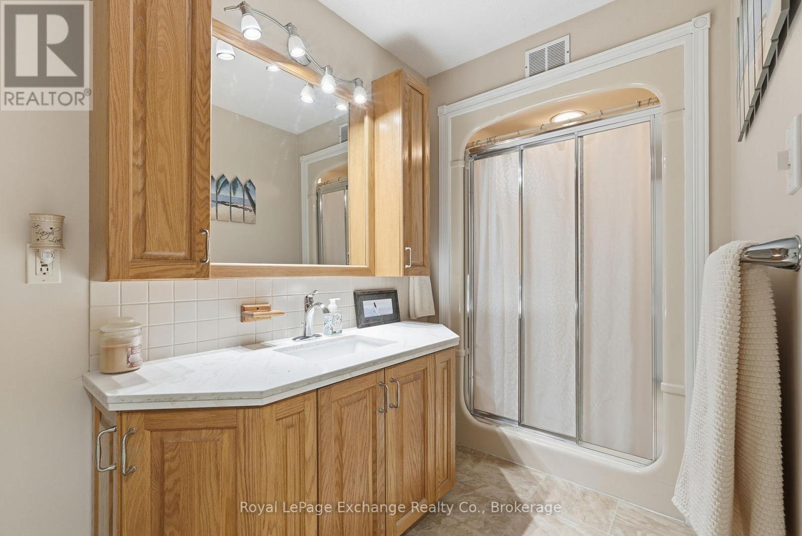 115 Deerhurst Drive, Huron-Kinloss, Ontario  N2Z 2X3 - Photo 25 - X12501454