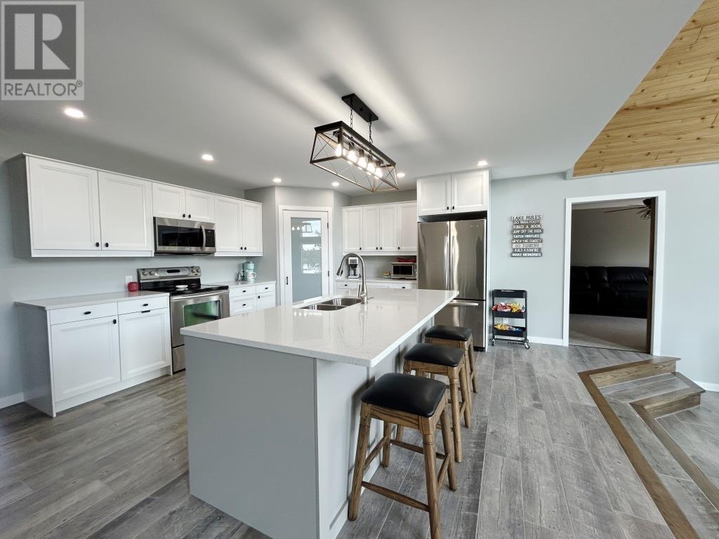 39b Reef Point Road, Fort Frances, Ontario  P9A 3M3 - Photo 13 - TB252490