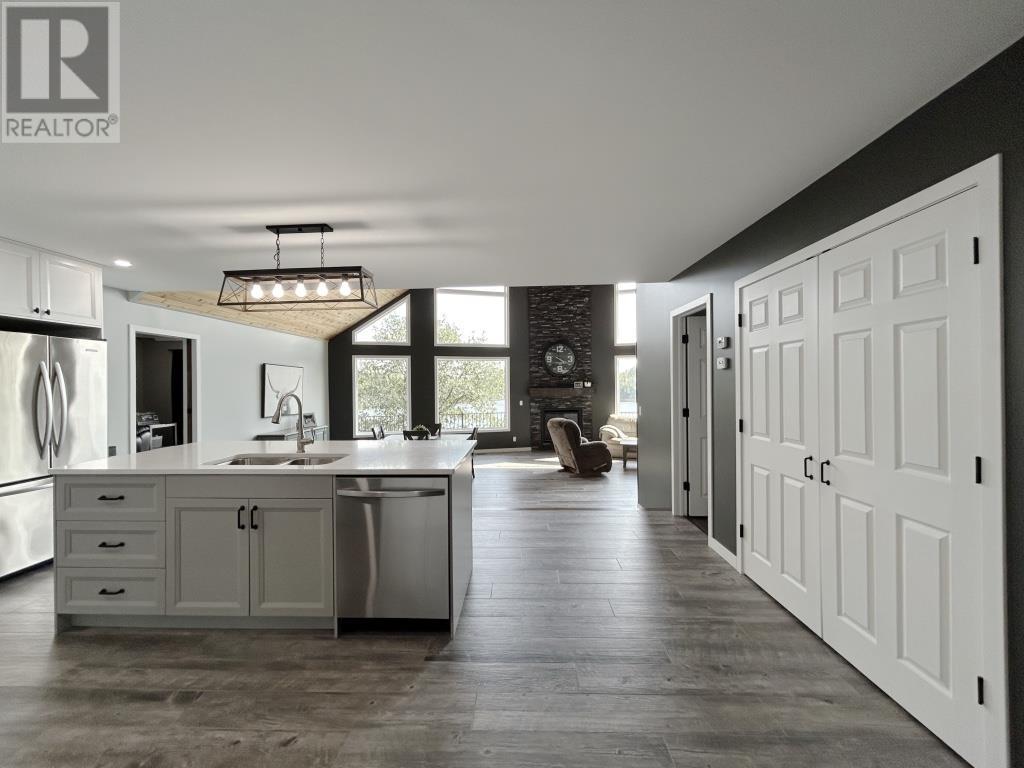 39b Reef Point Road, Fort Frances, Ontario  P9A 3M3 - Photo 9 - TB252490