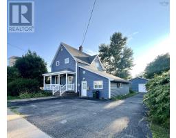 30 Fraser Avenue, Sydney Mines, Ca