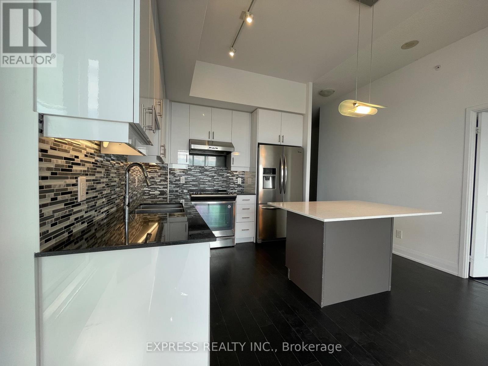 1602 - 9582 Markham Road, Markham, Ontario  L6E 0T4 - Photo 4 - N12498814