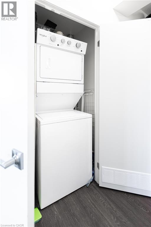 2093 Fairview Street Unit# 1804, Burlington, Ontario  L7R 2C8 - Photo 11 - 40784929