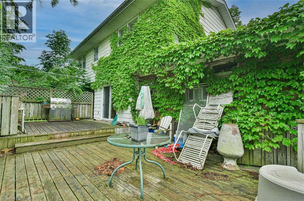 46 Birchcliff Avenue, Kitchener, Ontario  N2M 4V6 - Photo 3 - 40783972