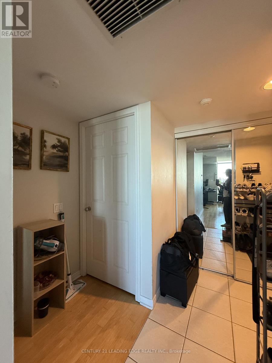 2911 - 30 Harrison Garden Boulevard, Toronto, Ontario M2N 7A9 - Photo 2 - C12437695