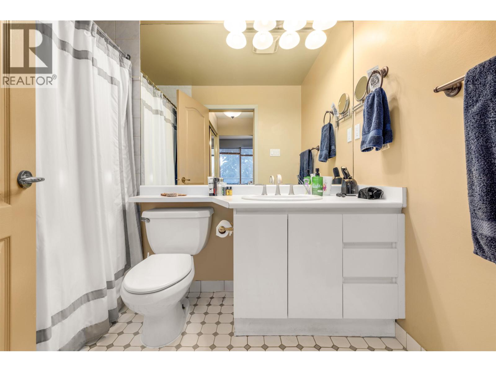 402 6888 Station Hill Drive, Burnaby, British Columbia  V3N 4X5 - Photo 18 - R3062686