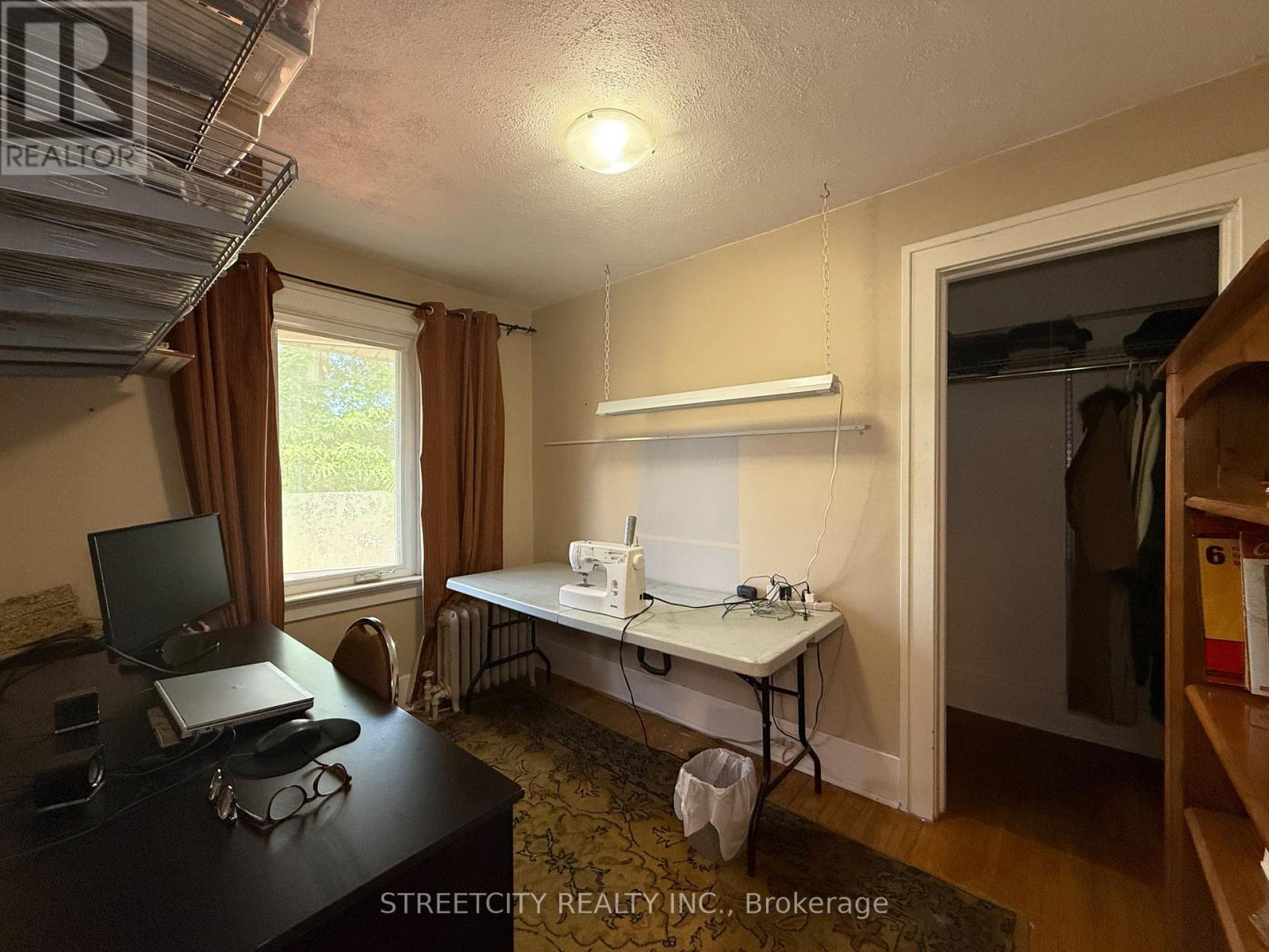 127 Fleming Street, Sarnia, Ontario  N7T 6C2 - Photo 17 - X12501462