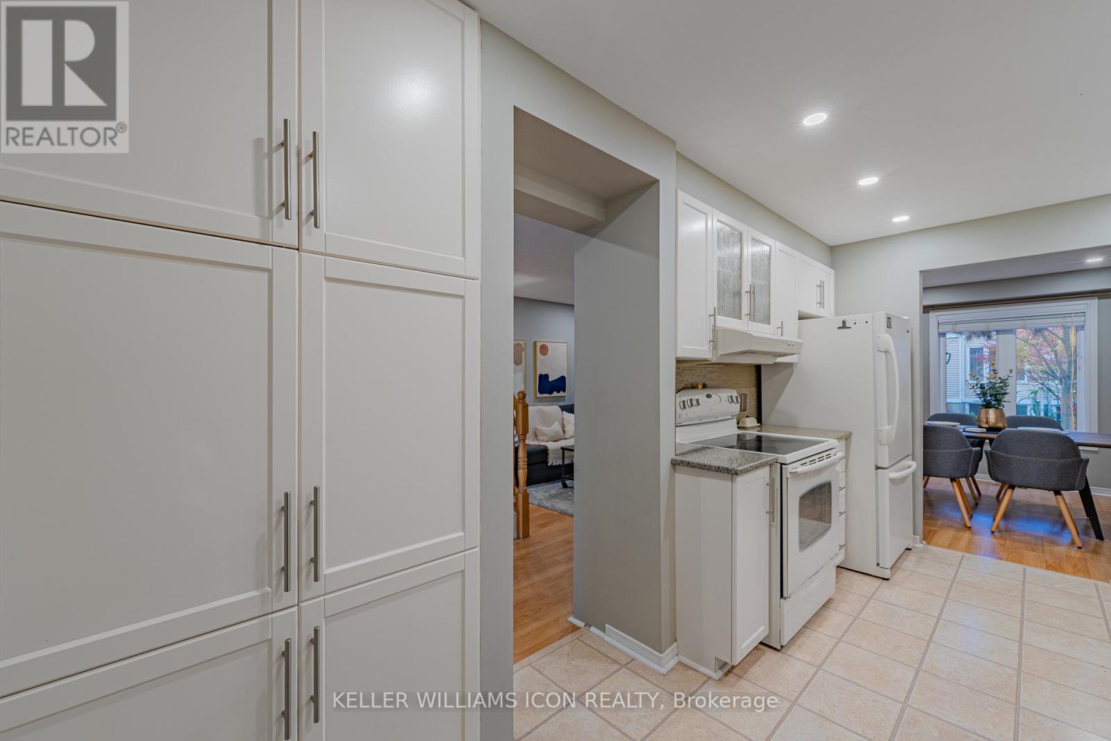 83 Wrenwood Crescent, Ottawa, Ontario  K2G 5V5 - Photo 18 - X12501444