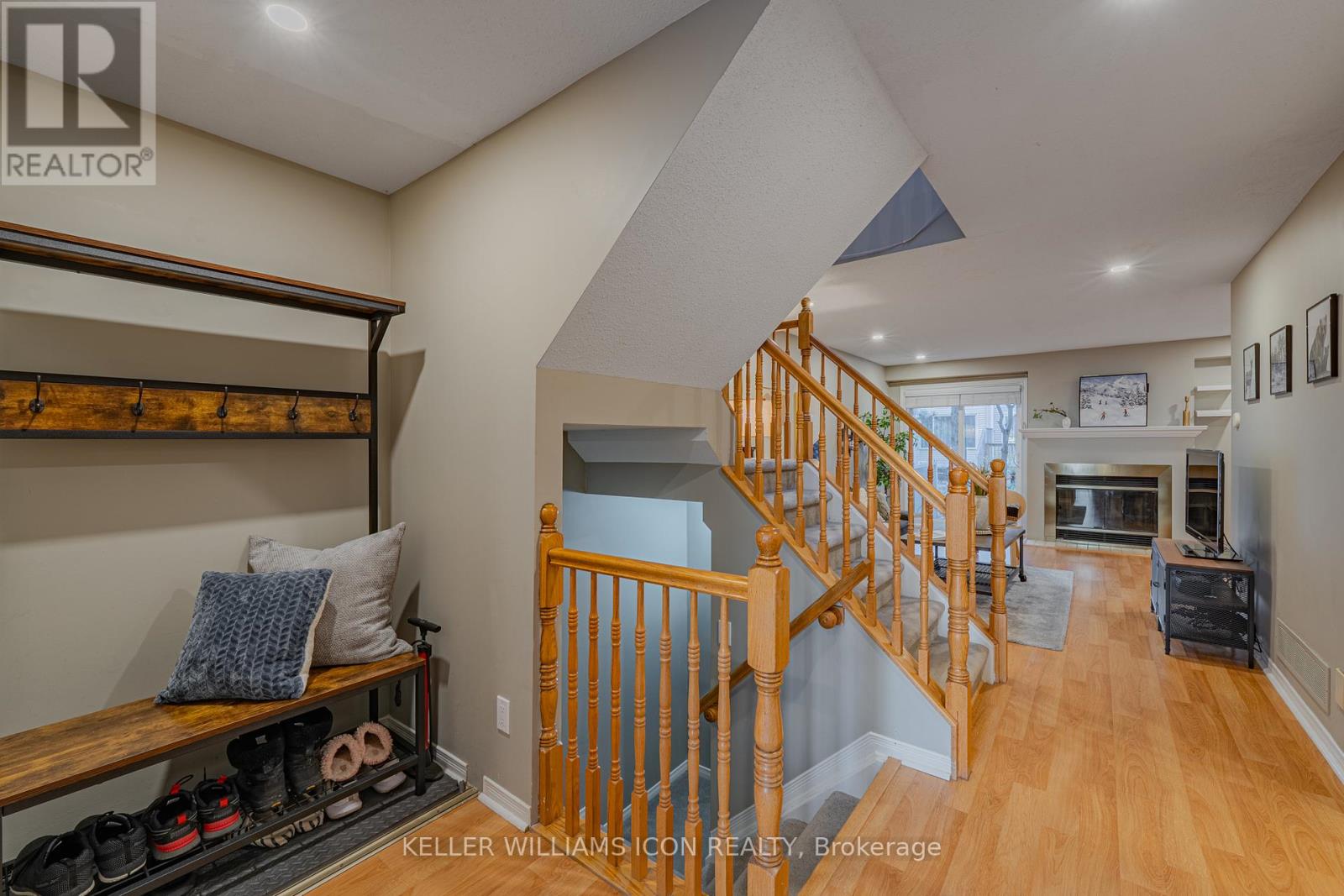 83 Wrenwood Crescent, Ottawa, Ontario  K2G 5V5 - Photo 8 - X12501444