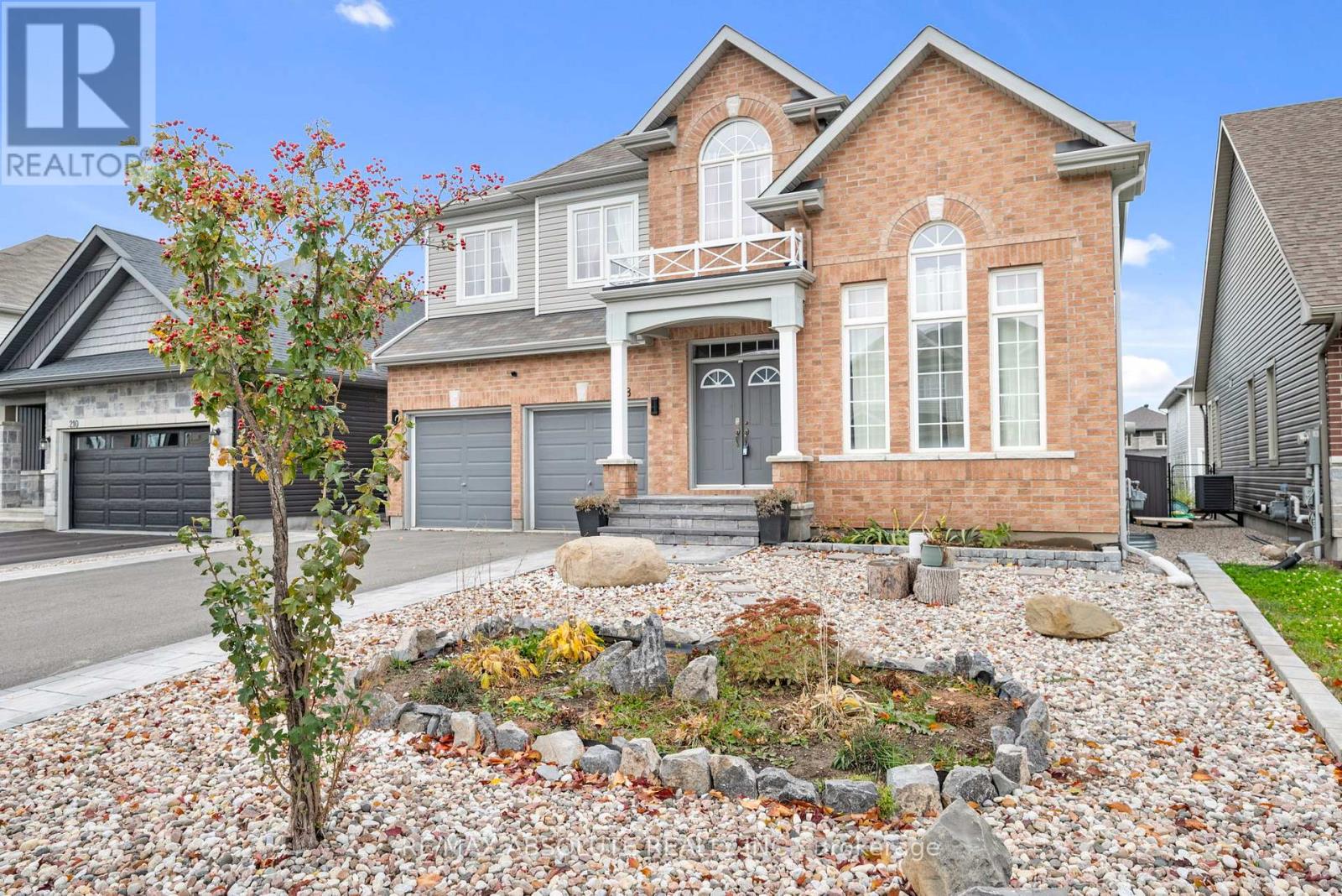 208 ROVER STREET, Ottawa, Ontario