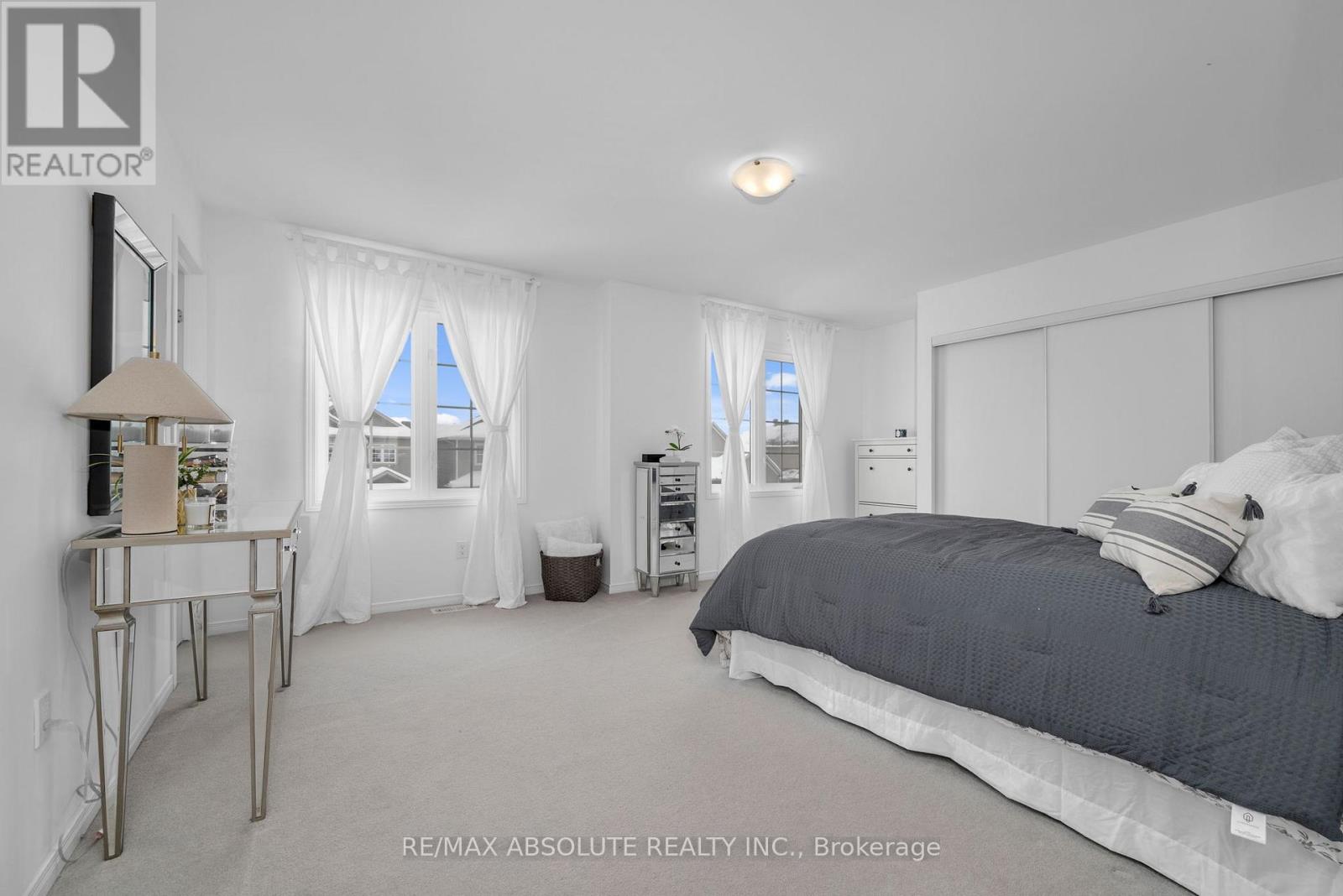 208 Rover Street, Ottawa, Ontario  K2S 1S3 - Photo 33 - X12501446