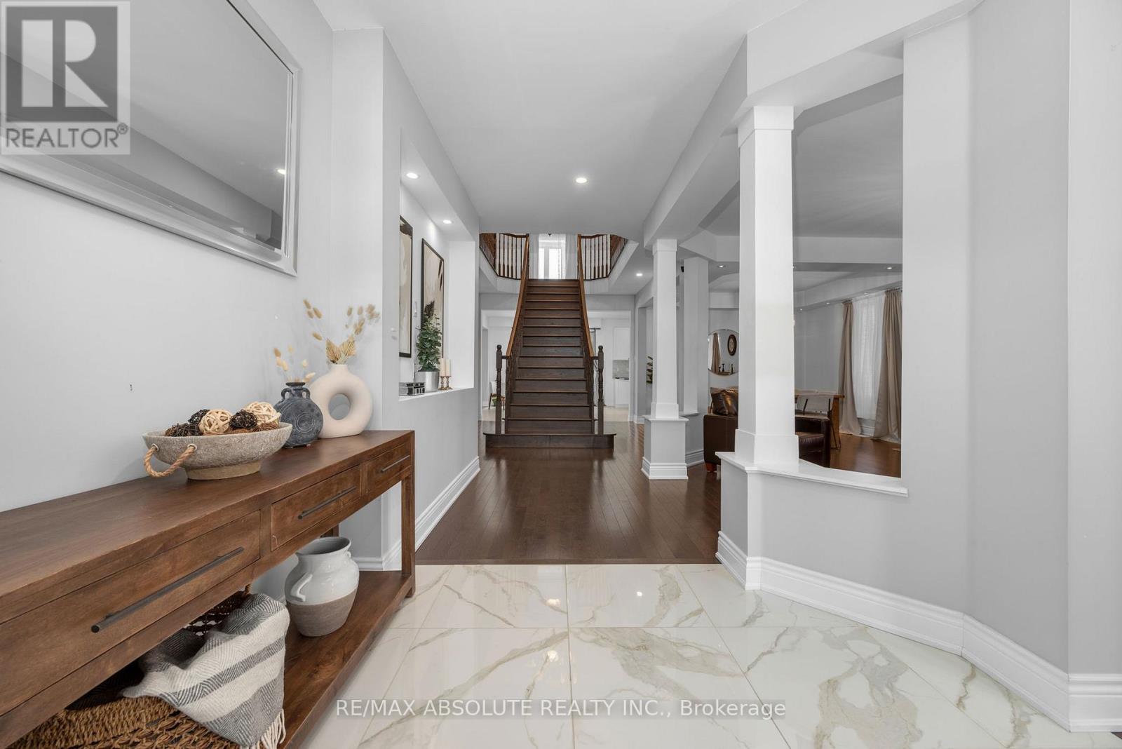 208 Rover Street, Ottawa, Ontario  K2S 1S3 - Photo 6 - X12501446