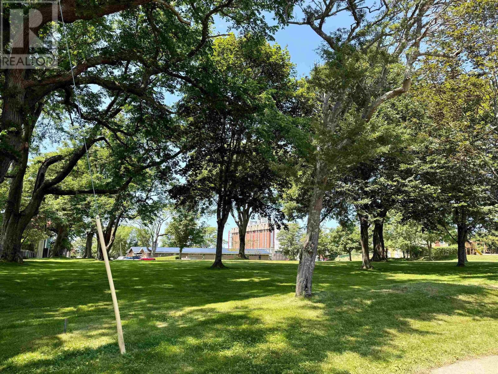 20 Parade Street, Yarmouth, Nova Scotia  B5A 3A4 - Photo 18 - 202519682