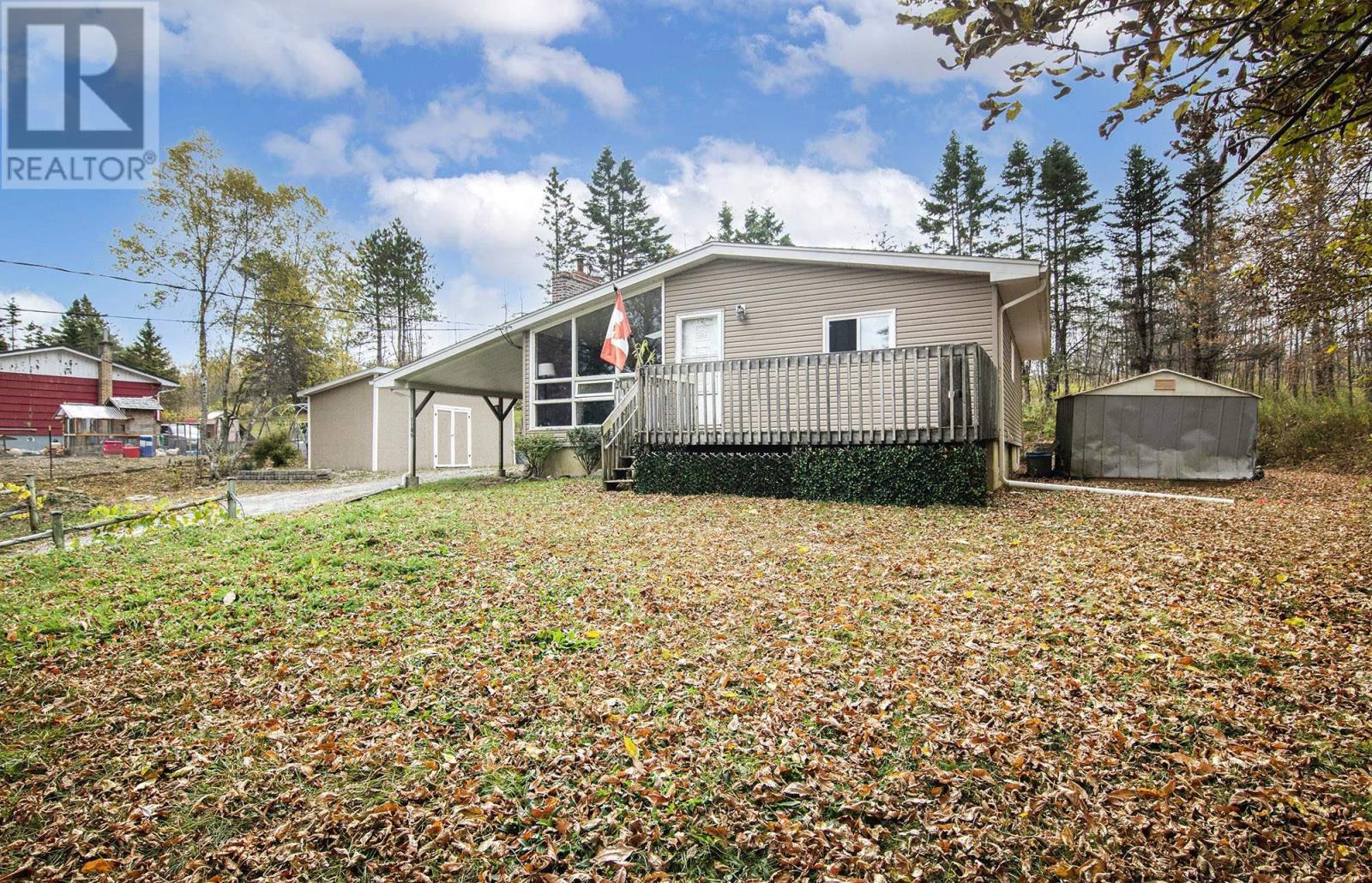 1186 Highway 1, Lakelands, Nova Scotia  B0N 1Z0 - Photo 2 - 202525561