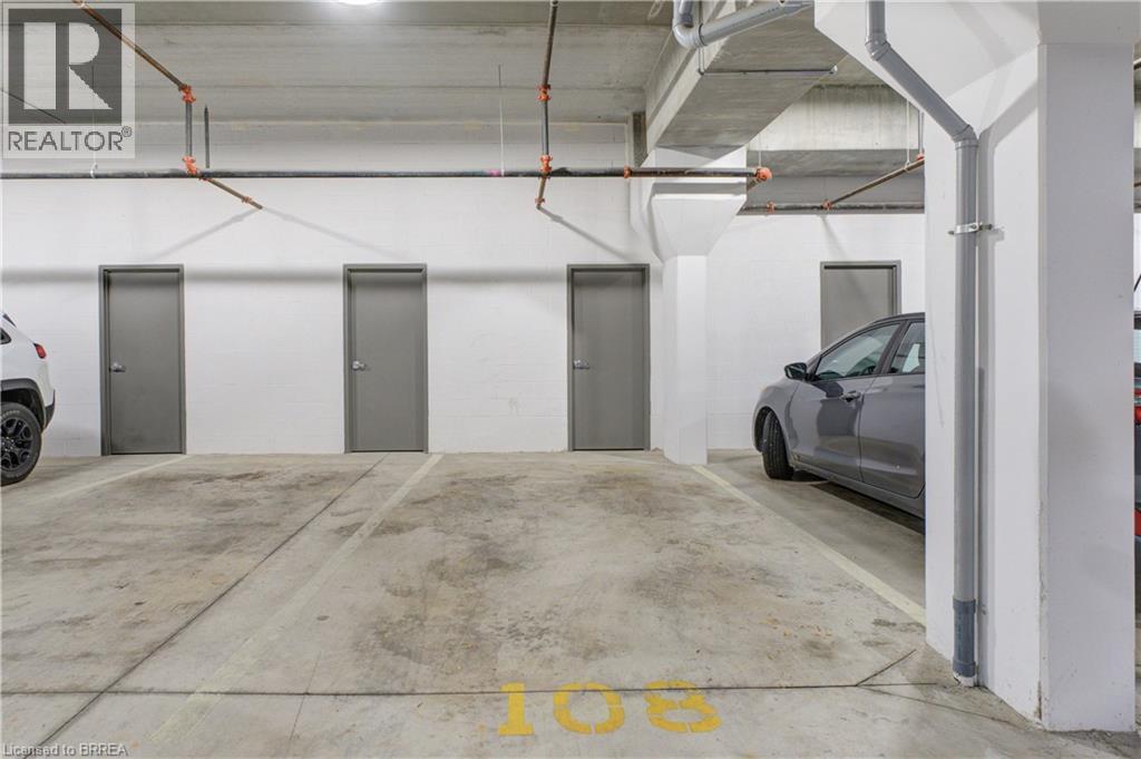 1 Redfern Avenue Unit# 102, Hamilton, Ontario  L9C 0E6 - Photo 29 - 40784648