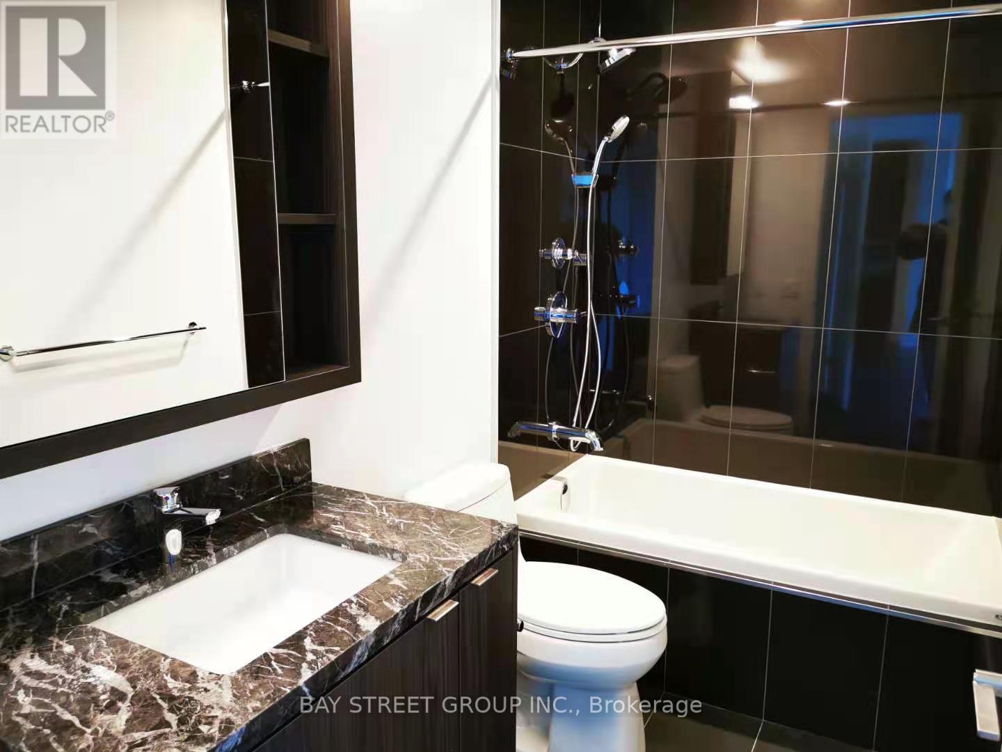 1605 - 125 Blue Jays Way, Toronto, Ontario  M5V 0N5 - Photo 9 - C12501424