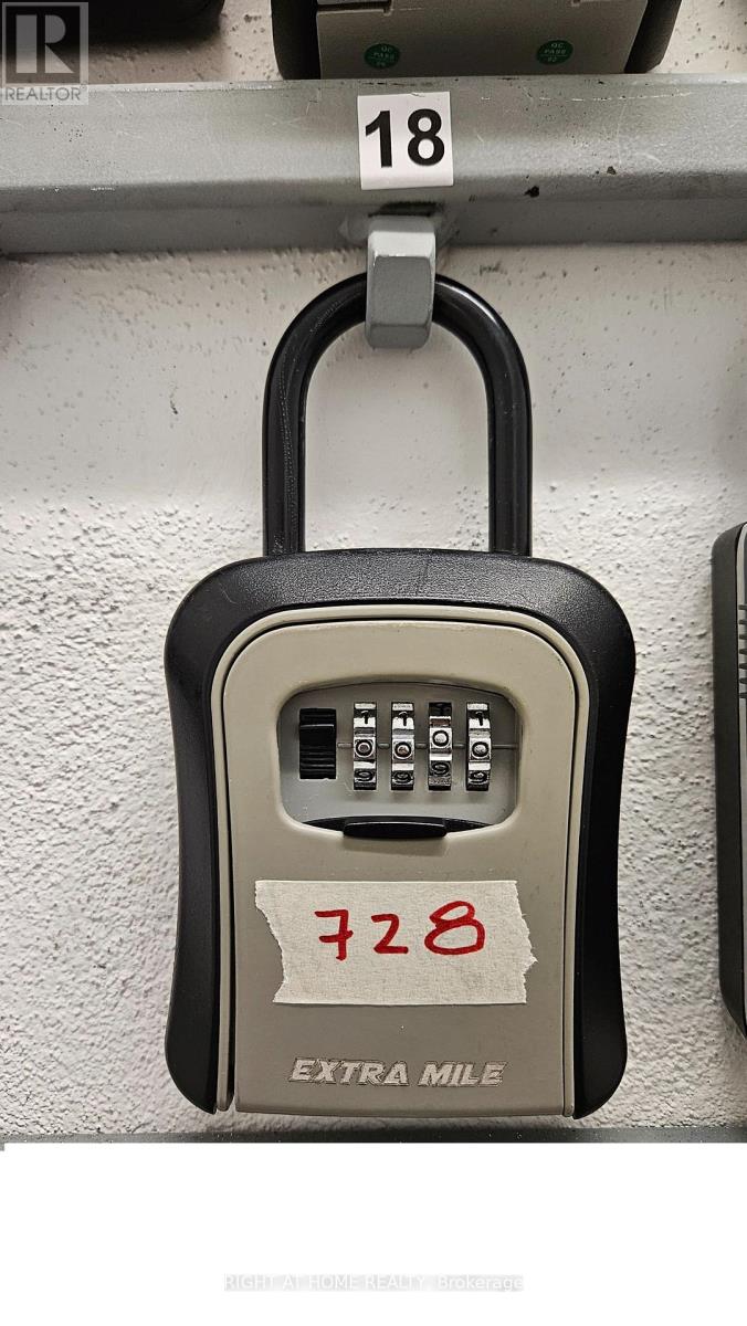 728 - 38 Monte Kwinter Court, Toronto, Ontario  M3H 0E2 - Photo 18 - C12501456