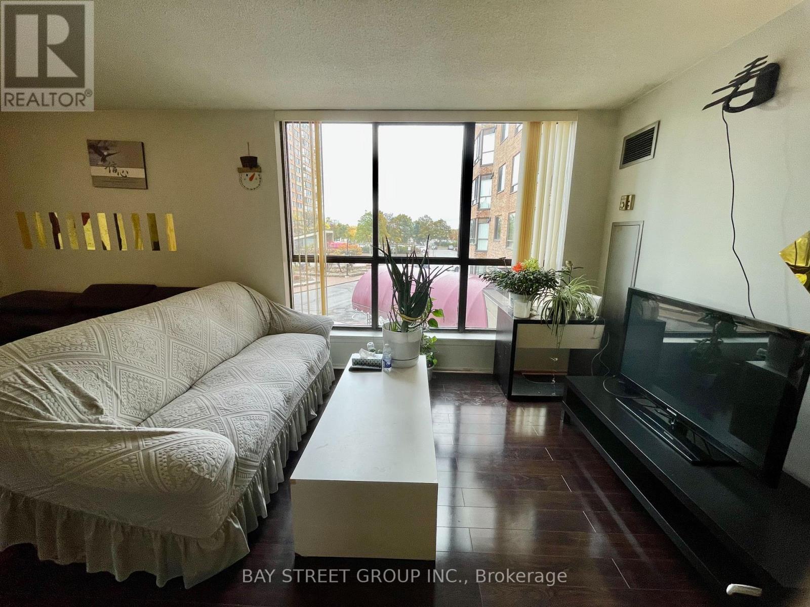 214 - 55 Bamburgh Circle, Toronto, Ontario  M1W 3V4 - Photo 8 - E12501396