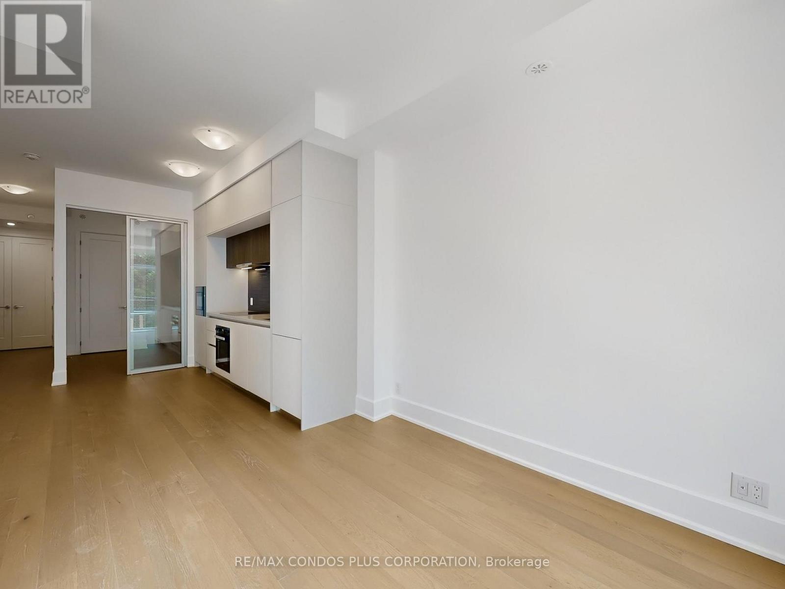 201 - 800 Broadview Avenue, Toronto, Ontario  M4K 2P7 - Photo 10 - E12501428