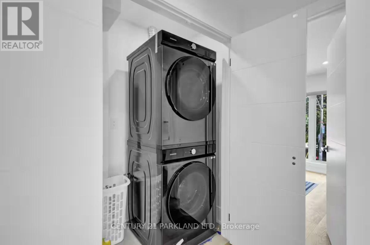 978 Carlaw Avenue, Toronto, Ontario  M4K 3M1 - Photo 18 - E12501430