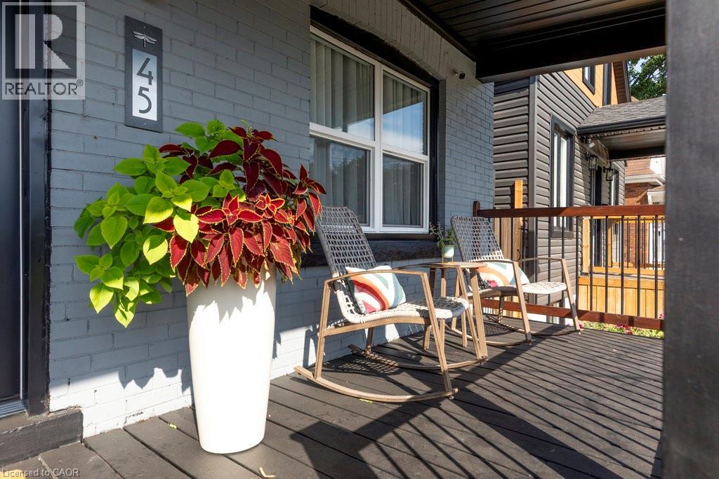 45 Tragina Avenue N, Hamilton, Ontario  L8H 5C4 - Photo 3 - 40774865