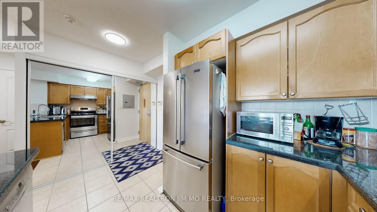 608 - 7373 Kennedy Road, Markham, Ontario  L3R 1H6 - Photo 11 - N12501400