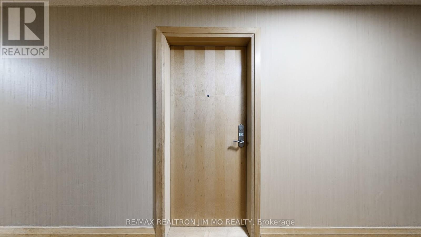 608 - 7373 Kennedy Road, Markham, Ontario  L3R 1H6 - Photo 5 - N12501400