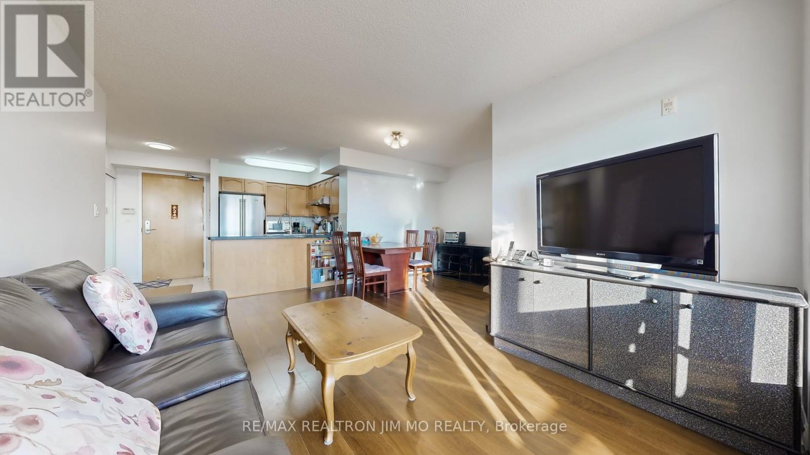 608 - 7373 Kennedy Road, Markham, Ontario  L3R 1H6 - Photo 9 - N12501400