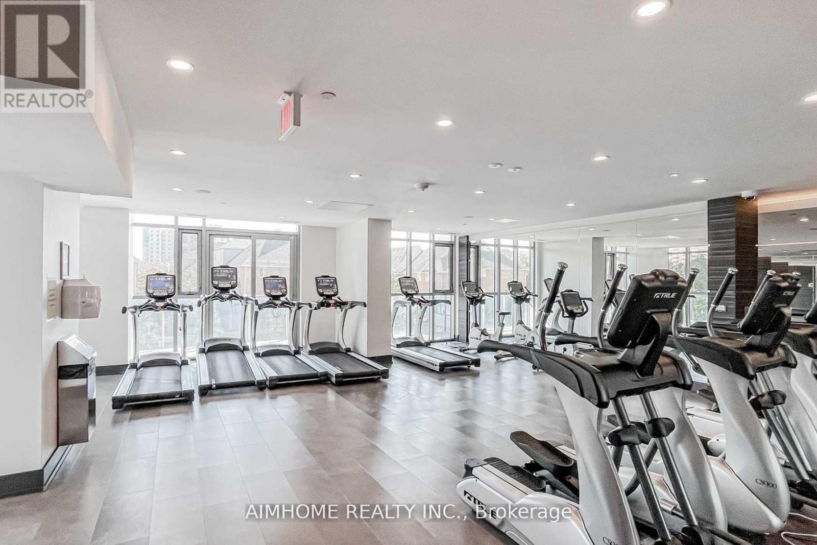 1202 - 9471 Yonge Street, Richmond Hill, Ontario  L4C 1V4 - Photo 25 - N12501404