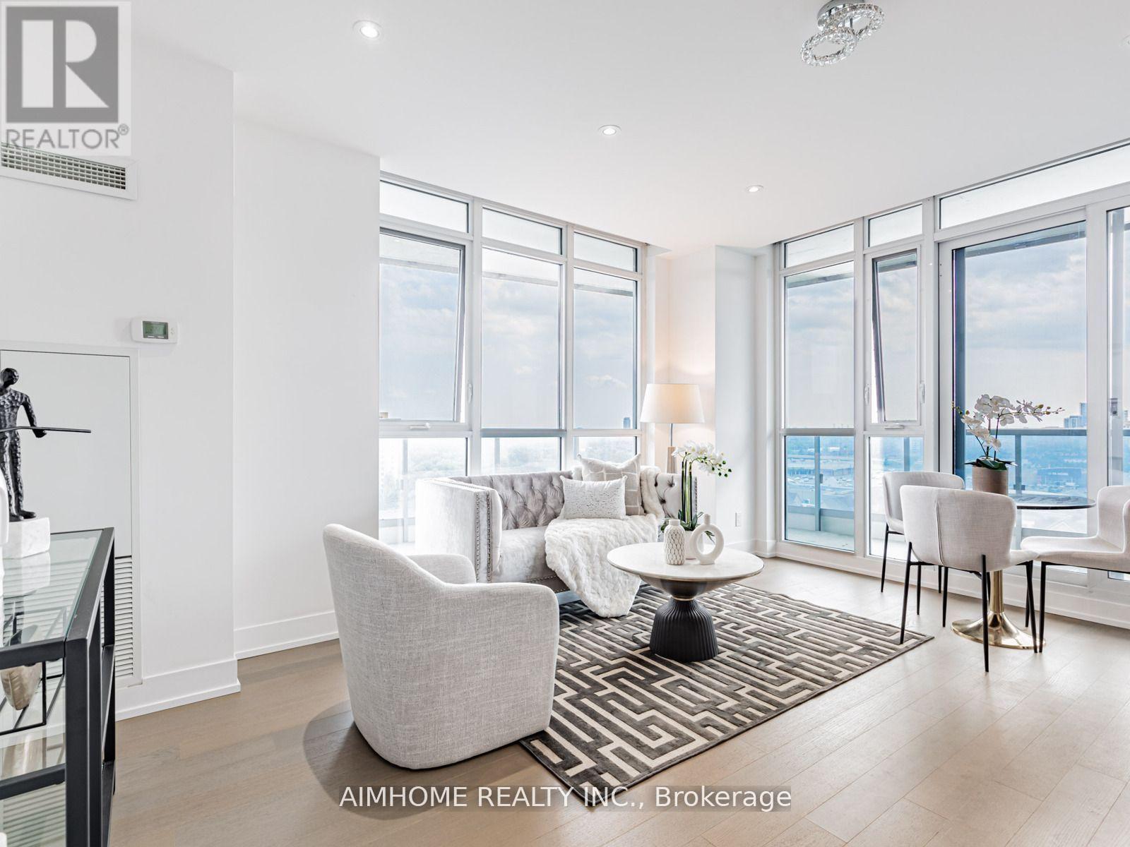 1202 - 9471 Yonge Street, Richmond Hill, Ontario  L4C 1V4 - Photo 4 - N12501404