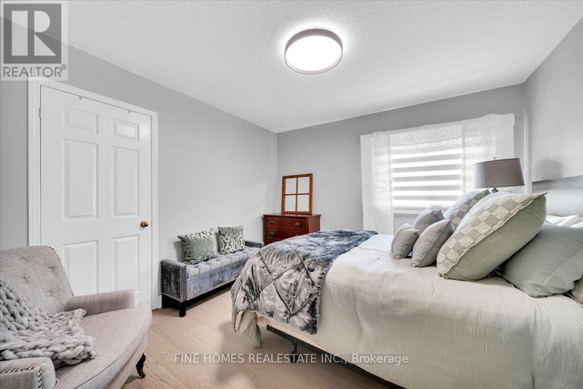 153 Browning Trail, Barrie (Letitia Heights), Ontario  L4N 6R2 - Photo 20 - S12501420