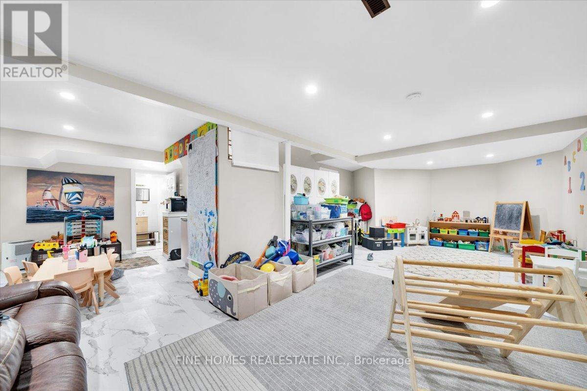 153 Browning Trail, Barrie (Letitia Heights), Ontario  L4N 6R2 - Photo 25 - S12501420