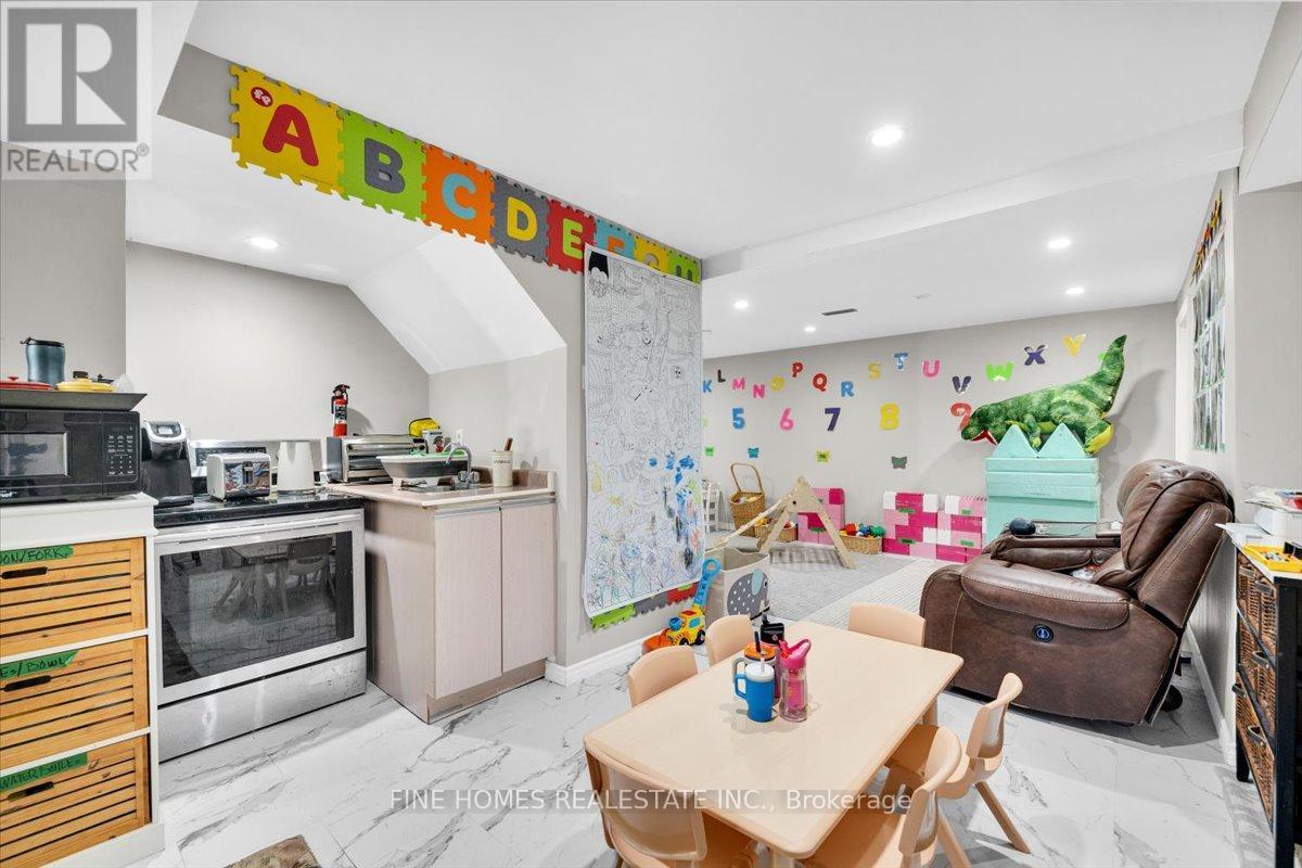 153 Browning Trail, Barrie (Letitia Heights), Ontario  L4N 6R2 - Photo 26 - S12501420