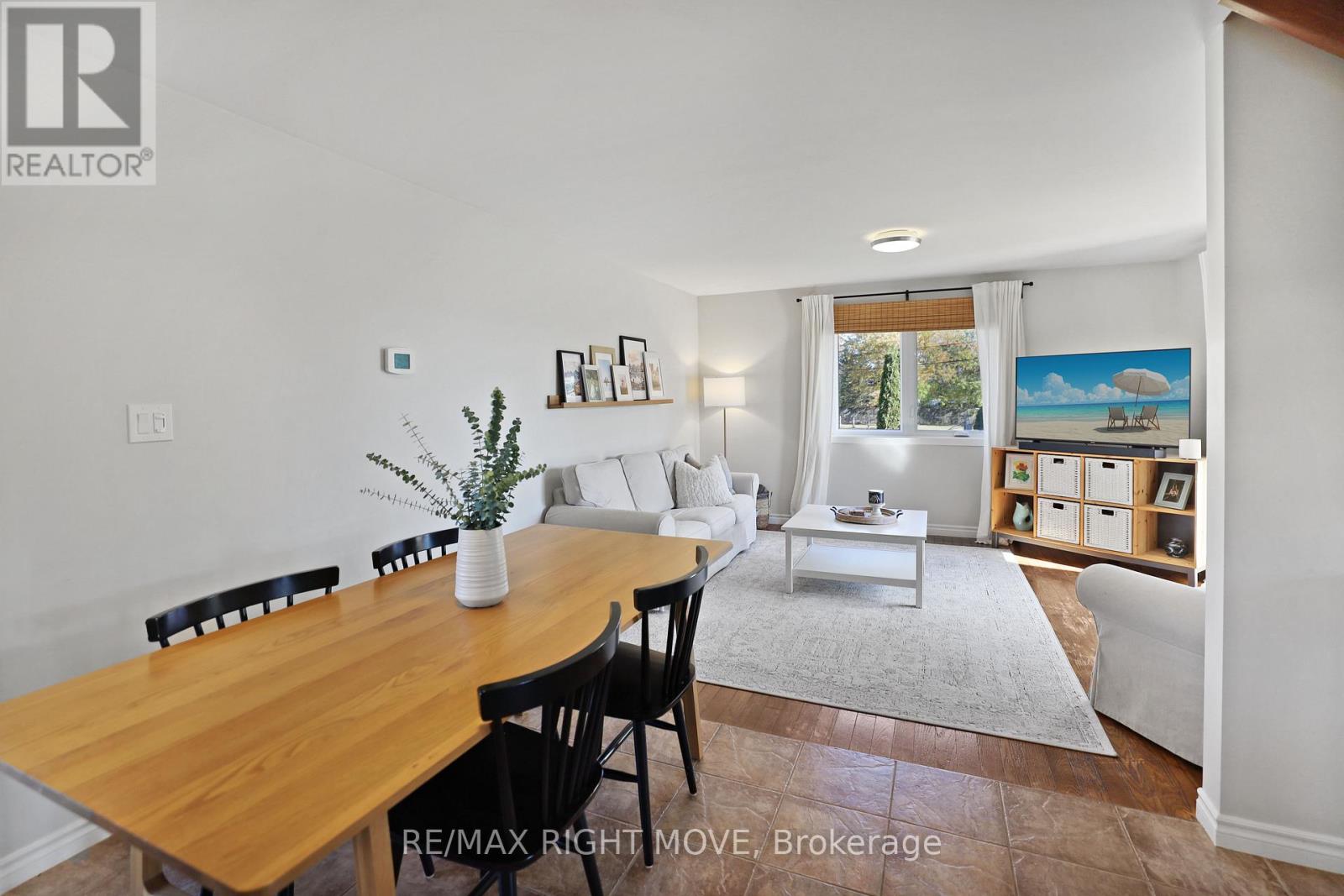 2900 Lakeside Drive, Severn (West Shore), Ontario  L3V 6H3 - Photo 13 - S12501440