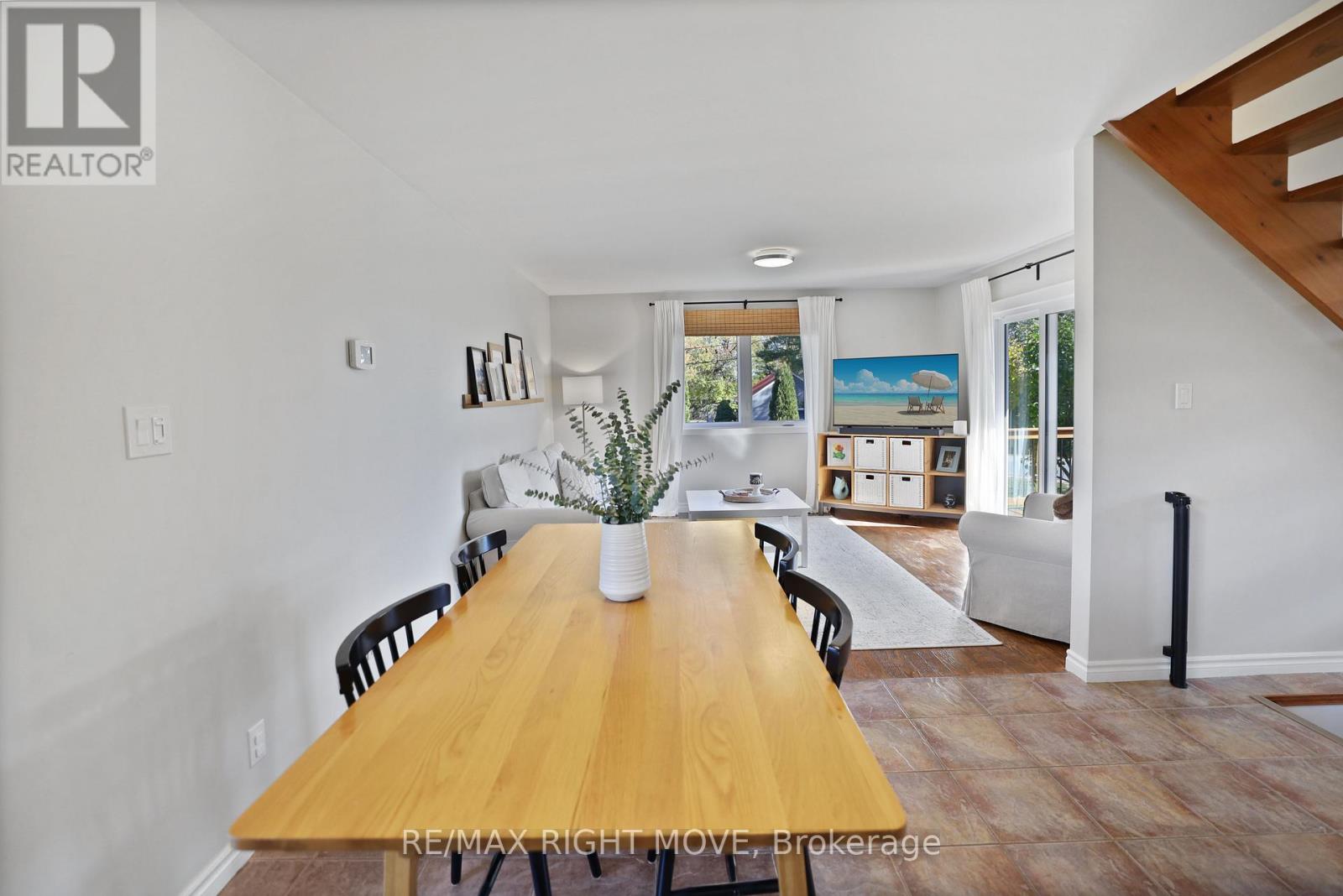 2900 Lakeside Drive, Severn (West Shore), Ontario  L3V 6H3 - Photo 14 - S12501440