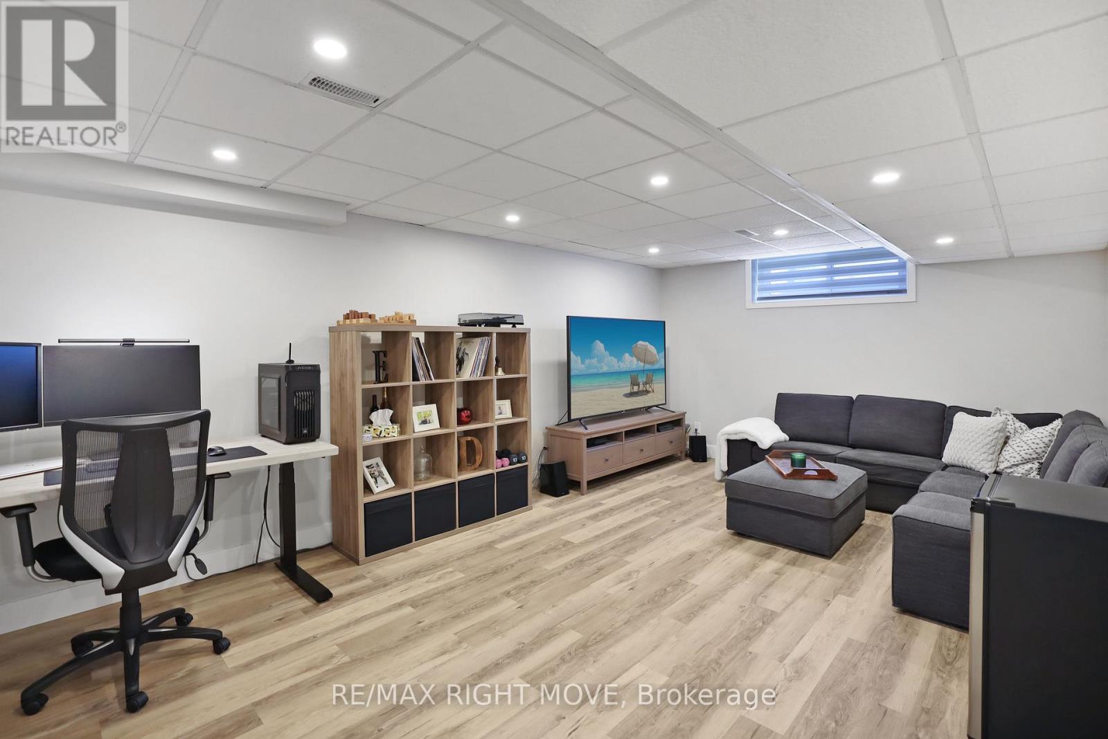 2900 Lakeside Drive, Severn (West Shore), Ontario  L3V 6H3 - Photo 20 - S12501440