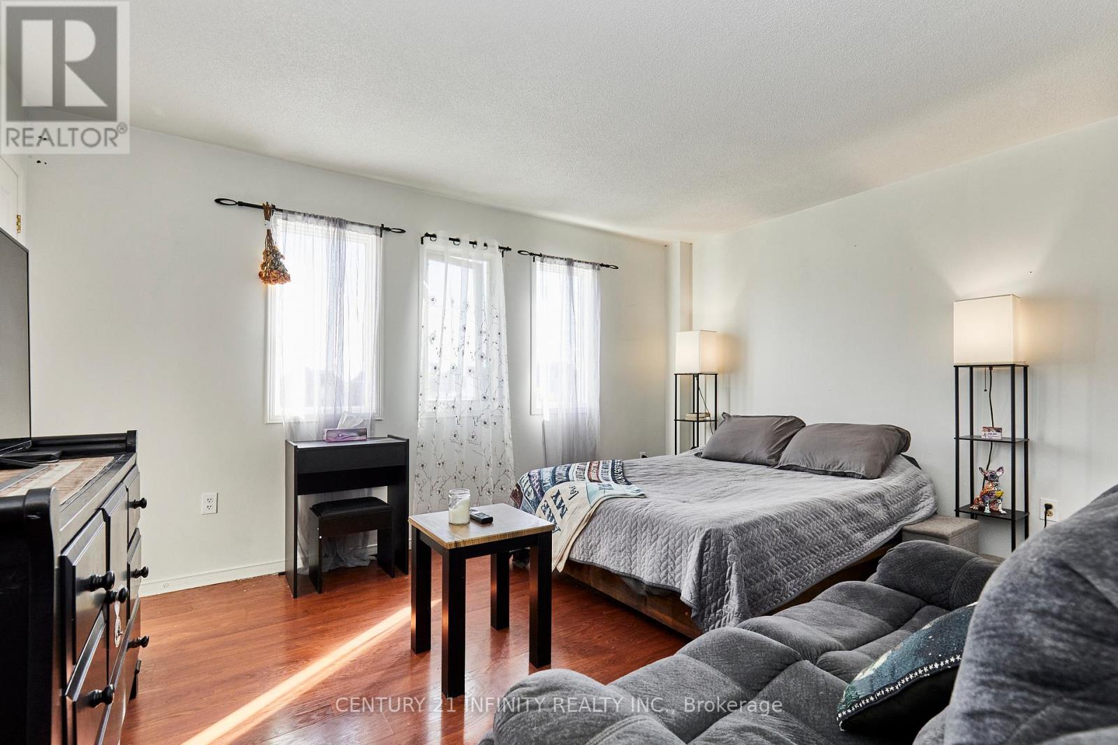 20 Brodie Court, Clarington, Ontario  L1C 4Z2 - Photo 11 - E12501498