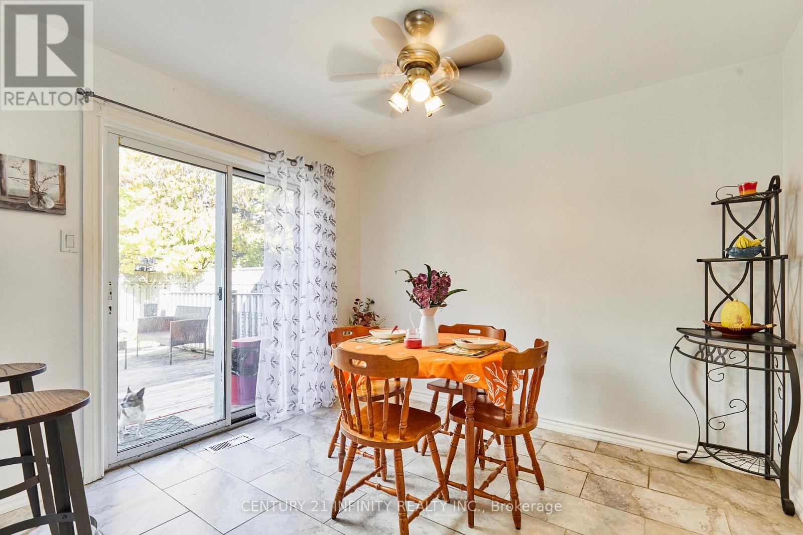 20 Brodie Court, Clarington, Ontario  L1C 4Z2 - Photo 8 - E12501498