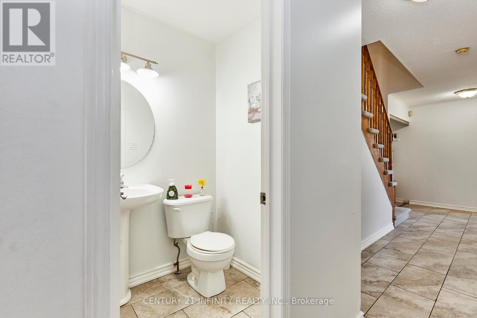 20 Brodie Court, Clarington, Ontario  L1C 4Z2 - Photo 9 - E12501498