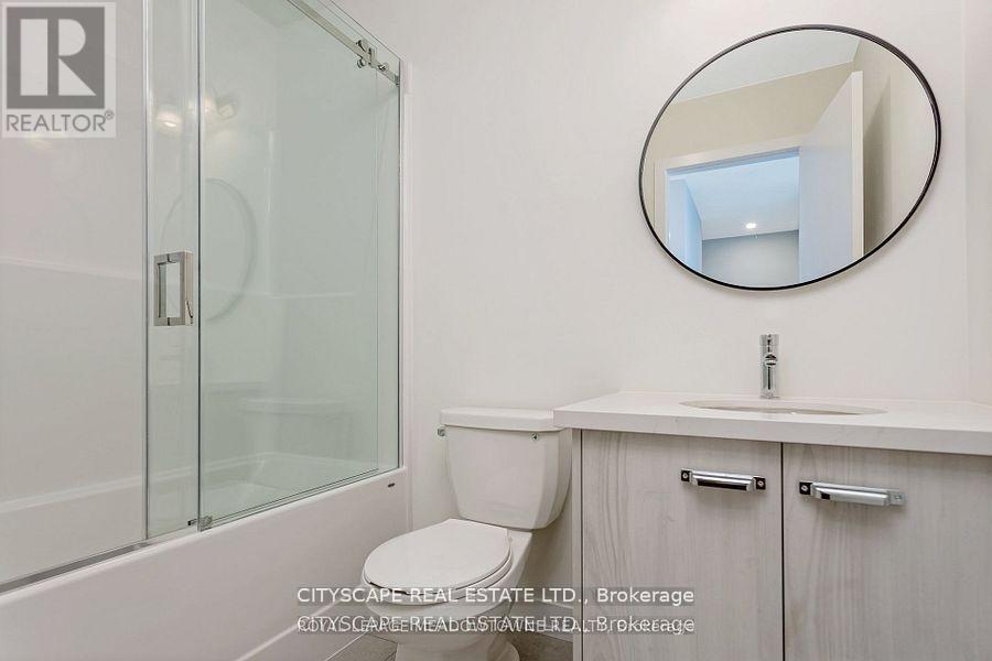 1359 Shevchenko Boulevard, Oakville, Ontario  L6M 5R4 - Photo 15 - W12501390